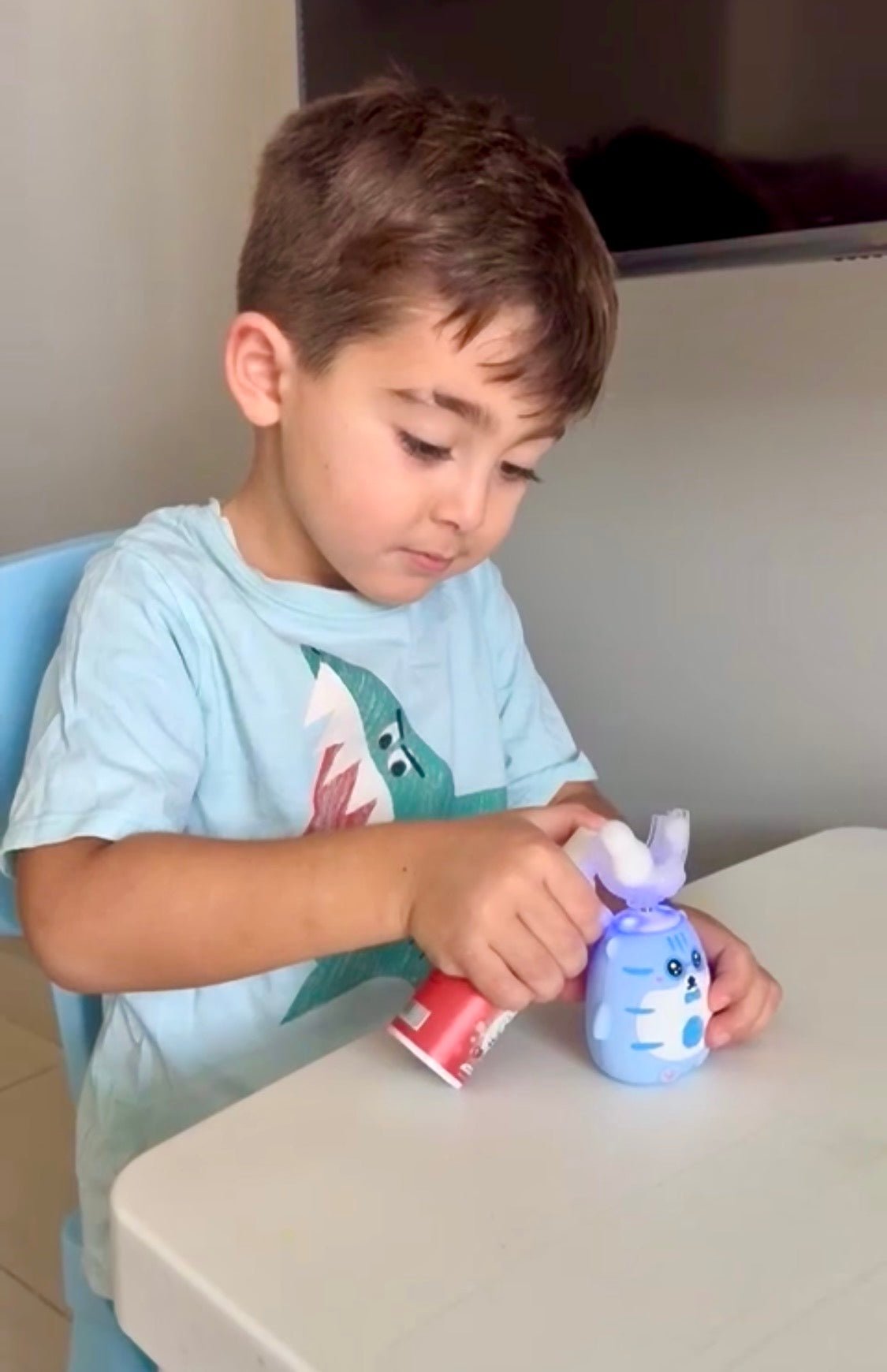 Kids electric toothbrush U-shaped toothbrush kids toothbrush, replacement head, u shaped replacement for electric toothbrush, dental hygiene, dental care, gifts uae gifts ideas birthday gifts delivery birthday gifts